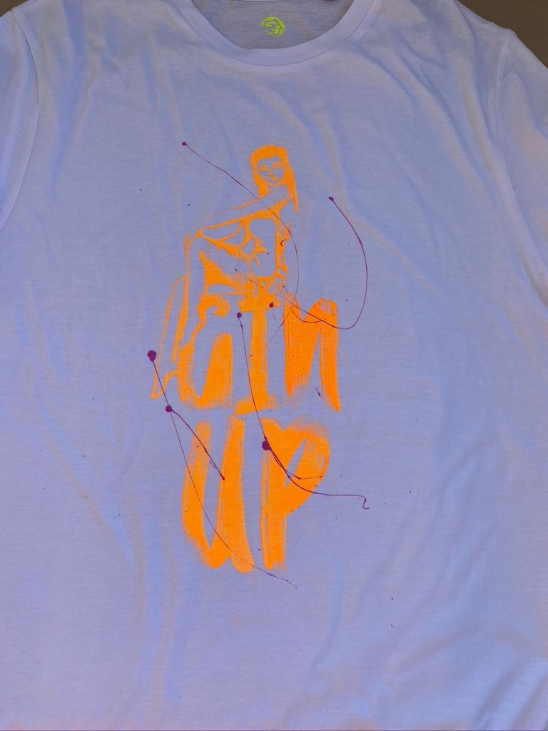 Unique GinUp Art Shirt Girl